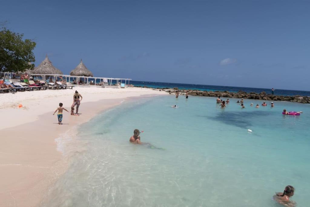 Goudhaen Luxury Private Apartments Jan Thiel Beach מראה חיצוני תמונה
