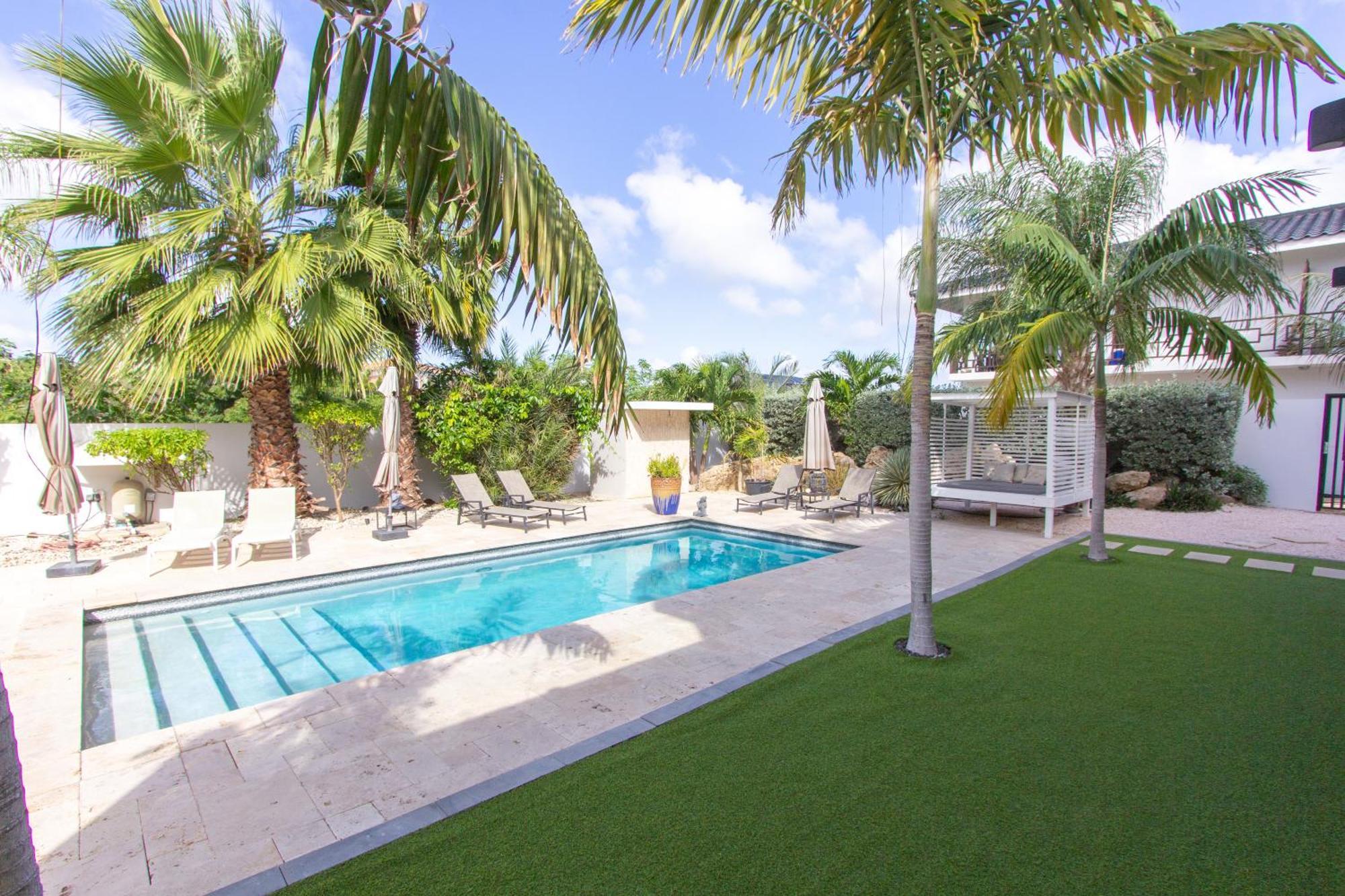 Goudhaen Luxury Private Apartments Jan Thiel Beach מראה חיצוני תמונה